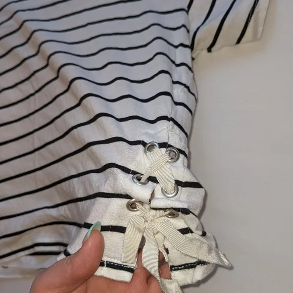 Cropped top - Picture 2 of 4